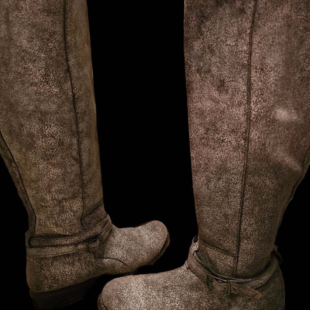 Bed Stu crackle distressed Boots size 9.5